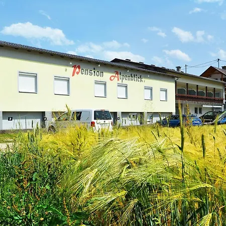 Alpenblick - Modernes Und Grosszuegiges Apartment Villach Exteriér fotografie
