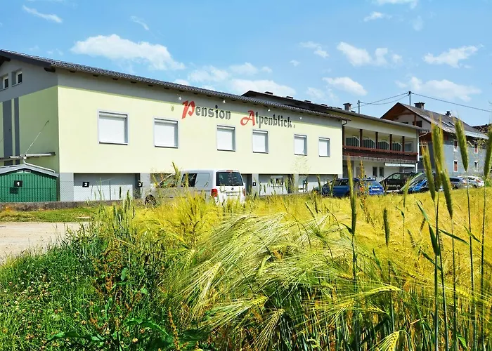 Alpenblick - Modernes Und Grosszuegiges Apartment